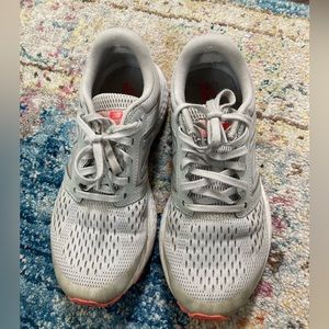New Balance Running Shoes